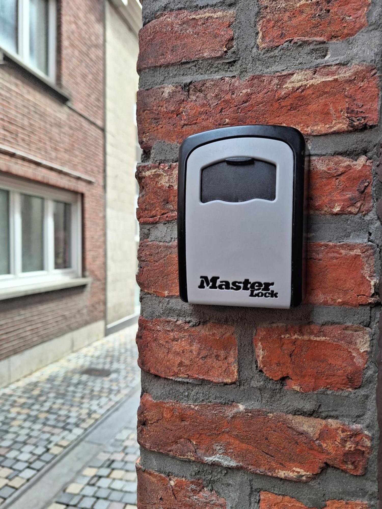 Huis Alna 3 Mechelen Bagian luar foto